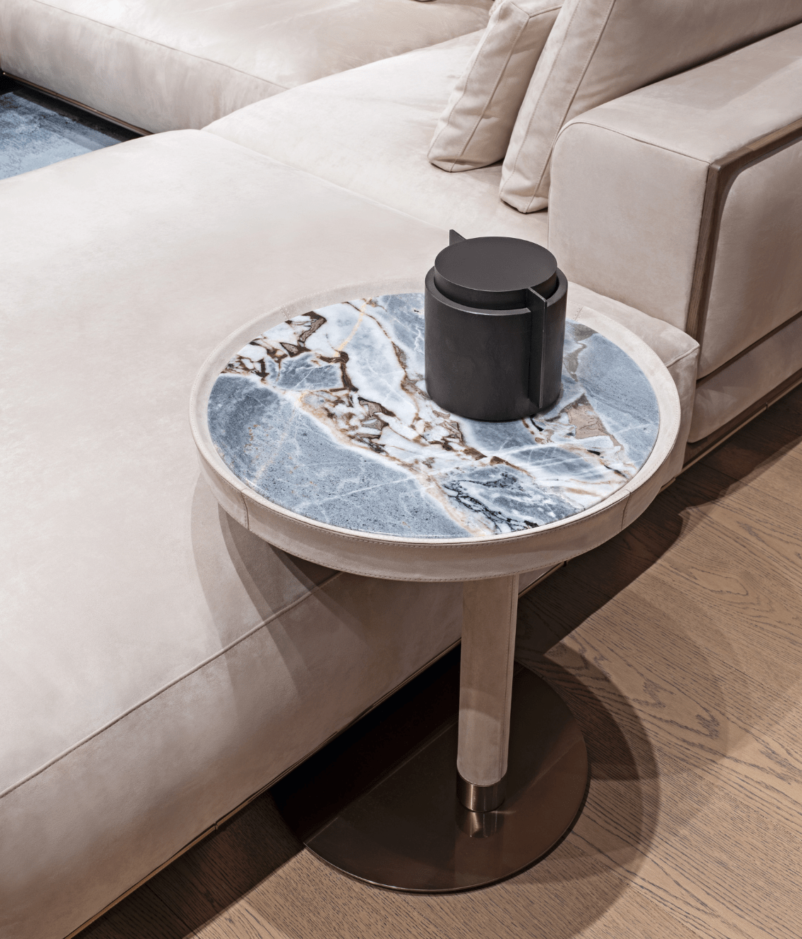 Franky Low table Small view 4