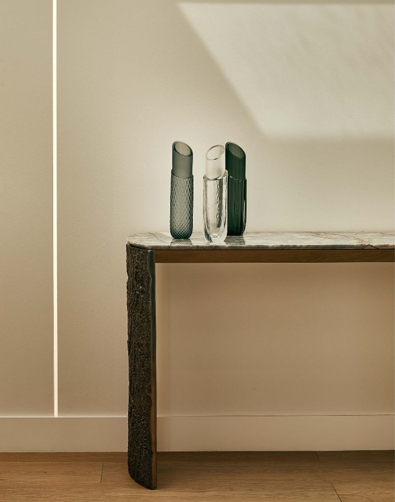 Chloe Console - Complements | Visionnaire
