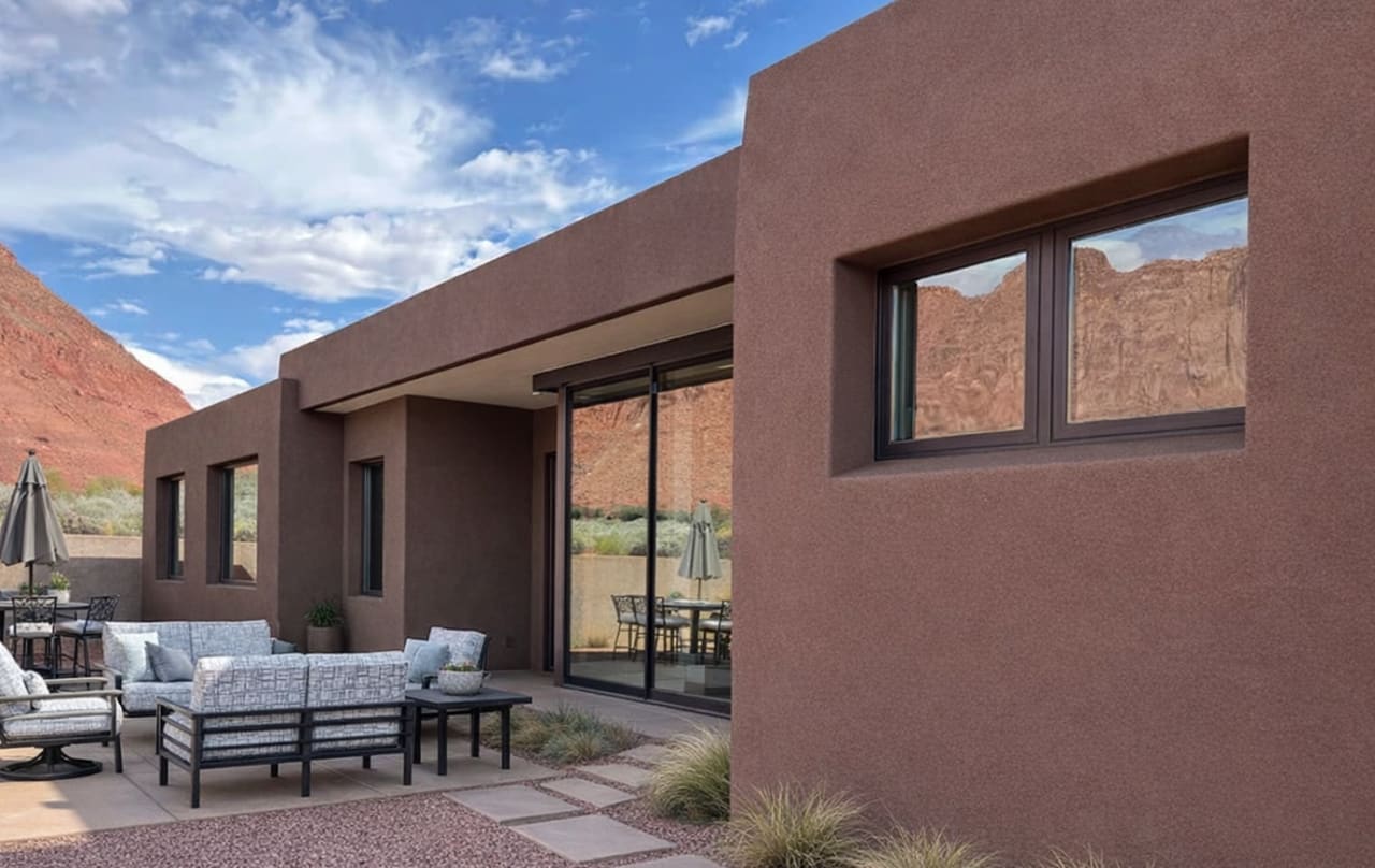 Red rock canyon luxury home in The Cliffs at Snow Canyon