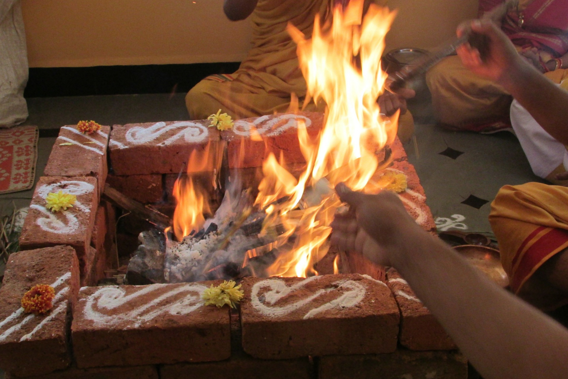 Experience Divine Blessings: Lord Muruga Homam & Navagraha Shanthi Homam on Thai Poosam 2025 3