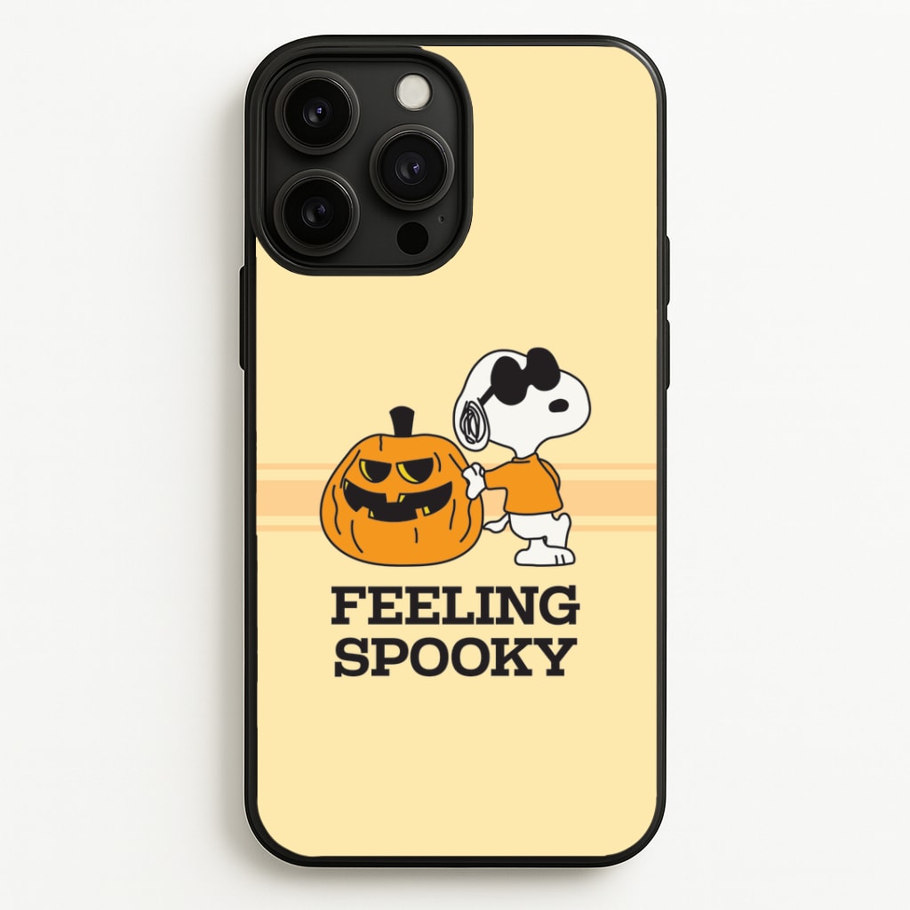 Feeling Spooky Cartoon Beagle Phone Case