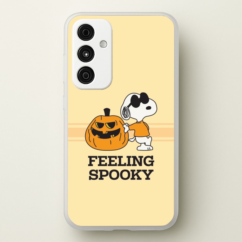 Feeling Spooky Cartoon Beagle Phone Case