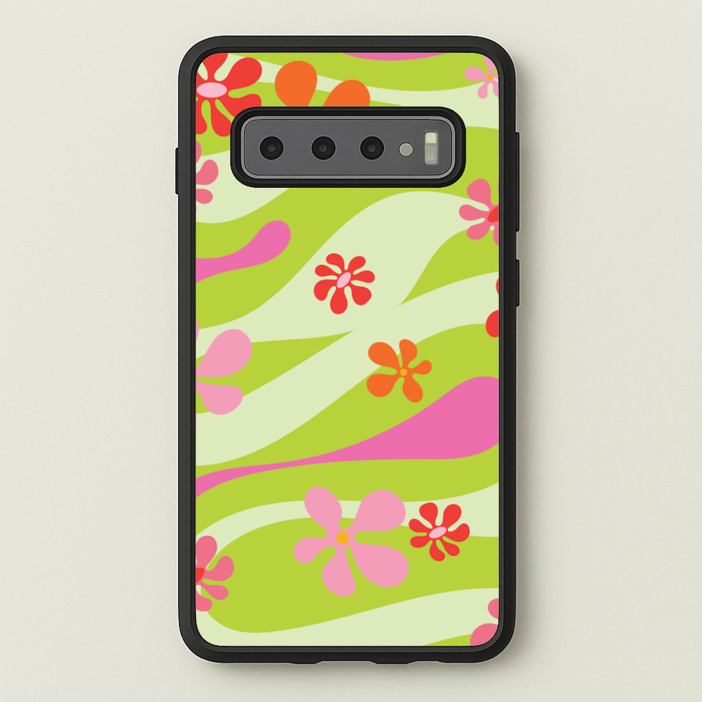 Retro Flowers Pattern Phone Case