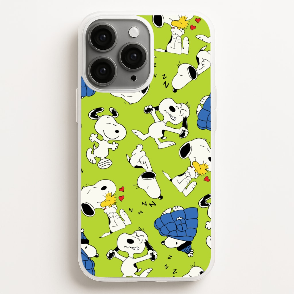 Lime Green Cartoon Beagle Pattern Phone Case