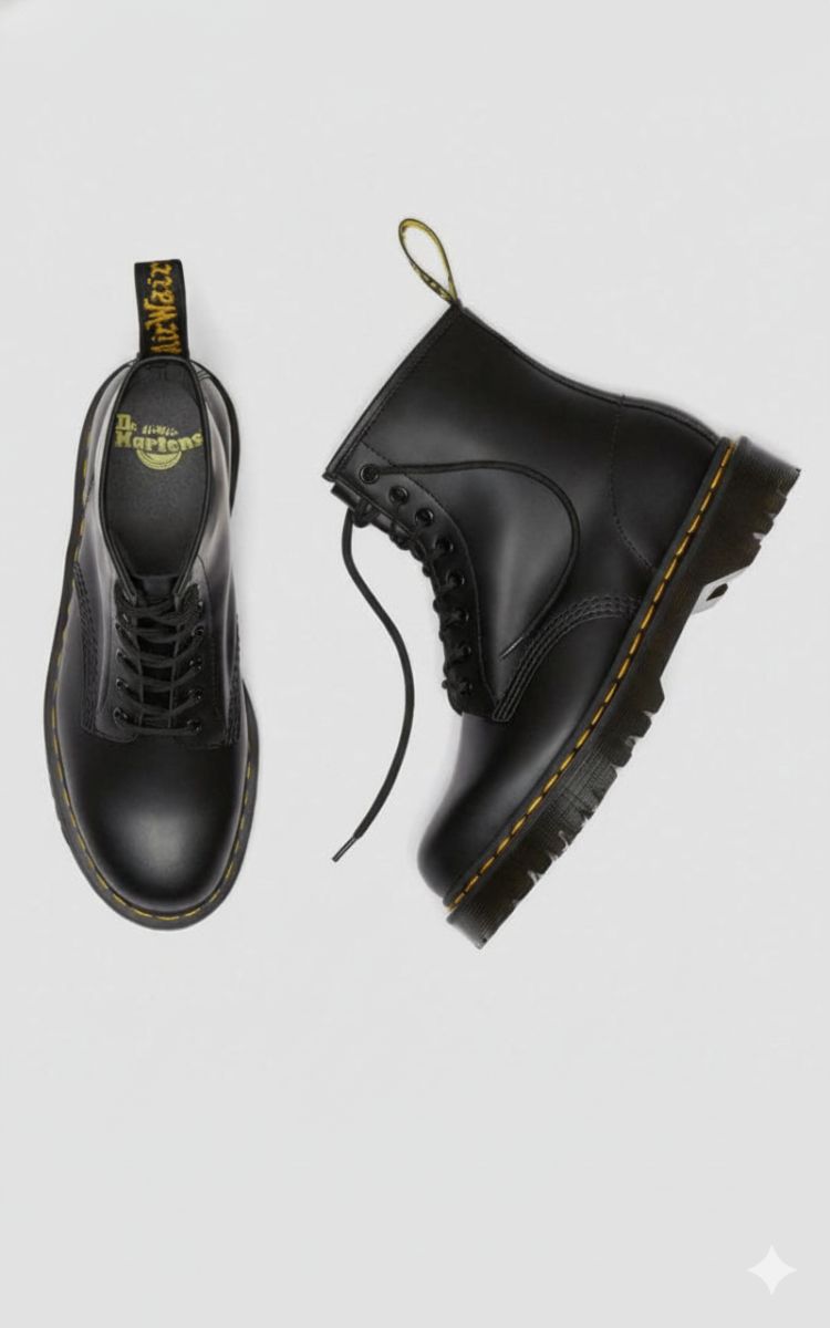 Dr. Martins Boots