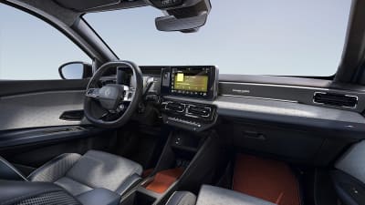 Renault 5 Roland-Garros ohjaamo