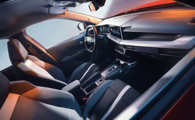 Opel Fronteran ohjaamo