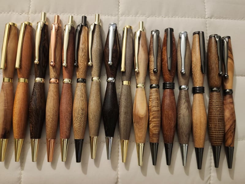 Trabajo artesanal de El artesano de los boligrafos y juguetes