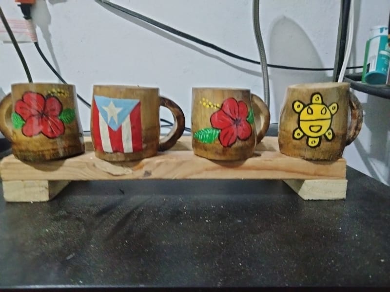Trabajo artesanal de Wanda Ortiz/Creaciones Caguana
