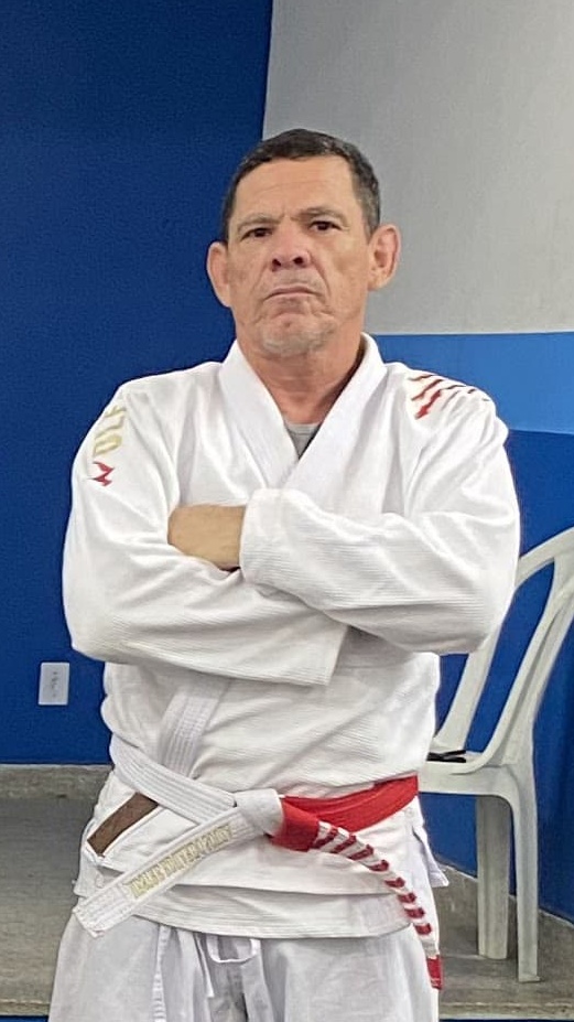 Mestre Eduardo Souza Faixa Vermelha e Branca