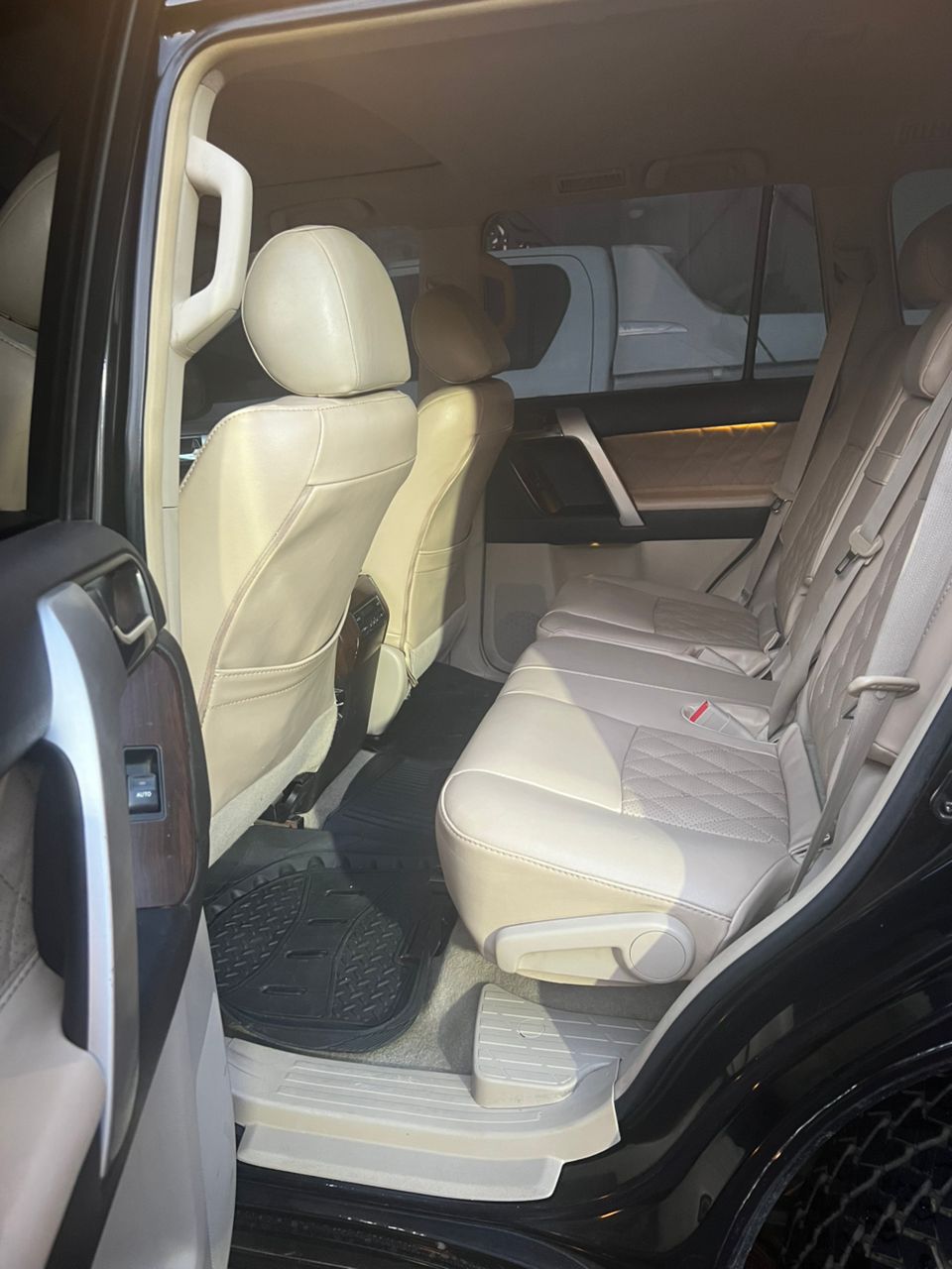 Toyota Landcruiser Prado