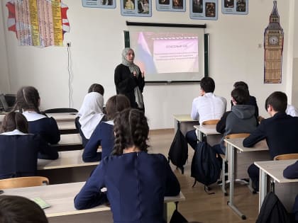 В школах Ингушетии прошли классные часы, посвященные подшефному району