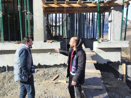Единороссы проверили ход строительства Дома Культуры в сельском поселении Джейрах