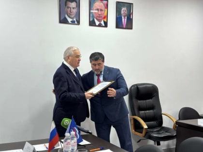 В Магасе состоялось награждение представителей «Единой России»
