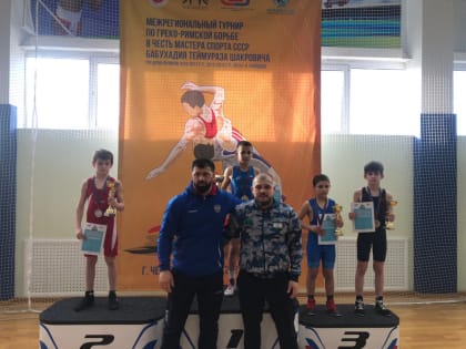Юные ингушские атлеты стали призёрами межрегионального турнира по греко-римской борьбе в Черкесске