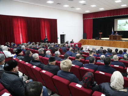 Руководитель региональной налоговой службы Магомед Куштов принял участие в выездном совещании, проведенном Главой региона в Сунженском районе