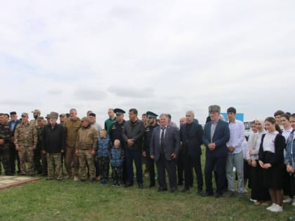 В Малгобеке, у памятника 