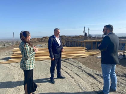 «Партийный десант» проконтролировал ход строительства детского сада-ясли в г. Малгобек