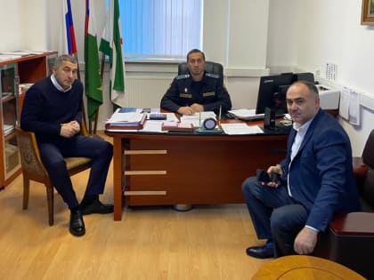 Сотрудники Управления Федеральной налоговой службы по Республике Ингушетия провели совещание в Управлении Федеральной службы судебных приставов