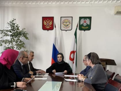 &nbsp;09.01.2025&nbsp;в зале горсовета состоялось&nbsp;заседание комиссии по рассмотрению вопросов о предоставлении к награждению муниципальными наградами муниципального образовани