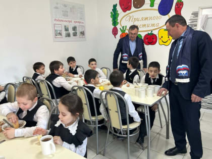 Махмуд-Али Калиматов поздравил Валентину Матвиенко с днем рождения 