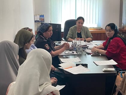 заседание Комиссии по делам несовершеннолетних и защите их прав