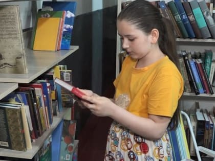Сезон книголюбов и синефилов открыт 