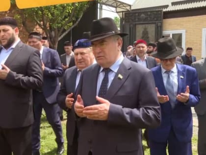 Глава правительства и спикер парламента Ингушетии побывали на похоронах погибших в зоне СВО бойцов