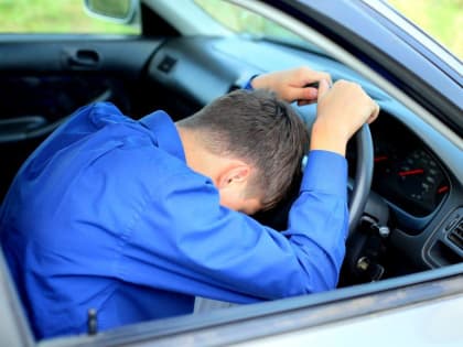 Судом удовлетворены требования Назрановского транспортного прокурора о прекращении действия права на управление транспортным средством лицом, страдающим наркоманией