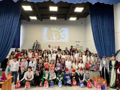 УФНС России по Республике Ингушетия продолжает добрую традицию благотворительных подарков детям. Молодежный совет ведомства уделяет внимание подрастающему поколению
