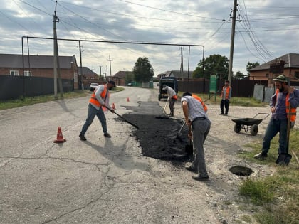 Глава Ингушетии отметил трудолюбие работников дорожной отрасли республики