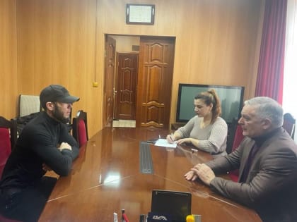 Секретарь МО партии в Малгобекском районе Корейш Гулиев провел прием граждан