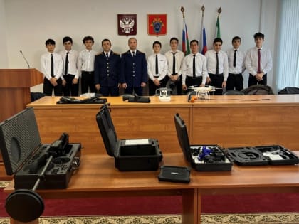 День открытых дверей провели для старшеклассников в СУ СКР по Ингушетии