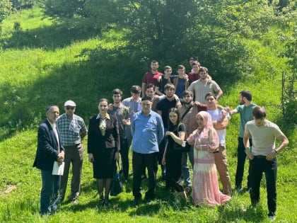 Знакомясь с будущей профессией