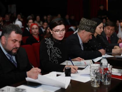 Подведены итоги республиканского конкурса молодых поэтов и чтецов «Величие слова»