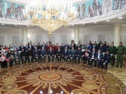 В здании Администрации Главы Республики Ингушетия прошла торжественная церемония вручения государственных наград