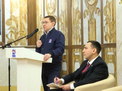 Владимир Якушев: Форумы муниципальных депутатов «Единой России» – это прямой диалог, который помогает донастроить работу всей партийной инфраструктуры