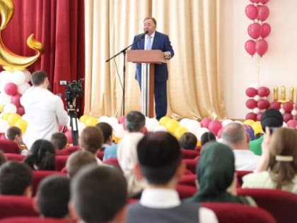 Ко Дню республики в Карабулаке открыли современную школу на 720 учеников