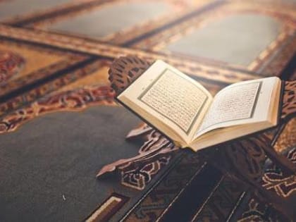 Министр Ваха Беков вручил медаль «30 лет образования Республики Ингушетия» всемирно известному чтецу Корана – Аш-Шейху Ширзаду Абдурахману