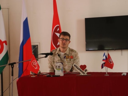 В лагере «Молодой патриот» дети встретились с участником специальной военной операции