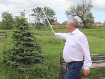 Глава Назрани Урусхан Евлоев проинспектировал общественные зоны города