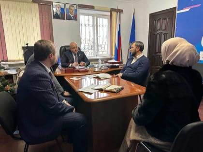 Муслим Татриев провел прием граждан