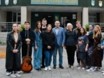 Представители РГПУ имени Герцена посетили Ингушетию с программой «Театр — в школу»