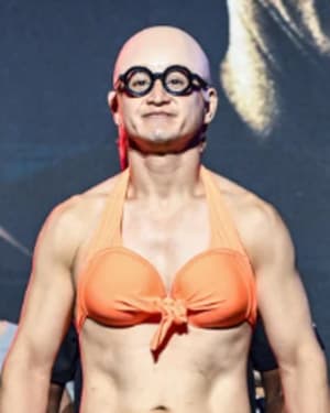 โยชินาริ ฟูกูชิมะ