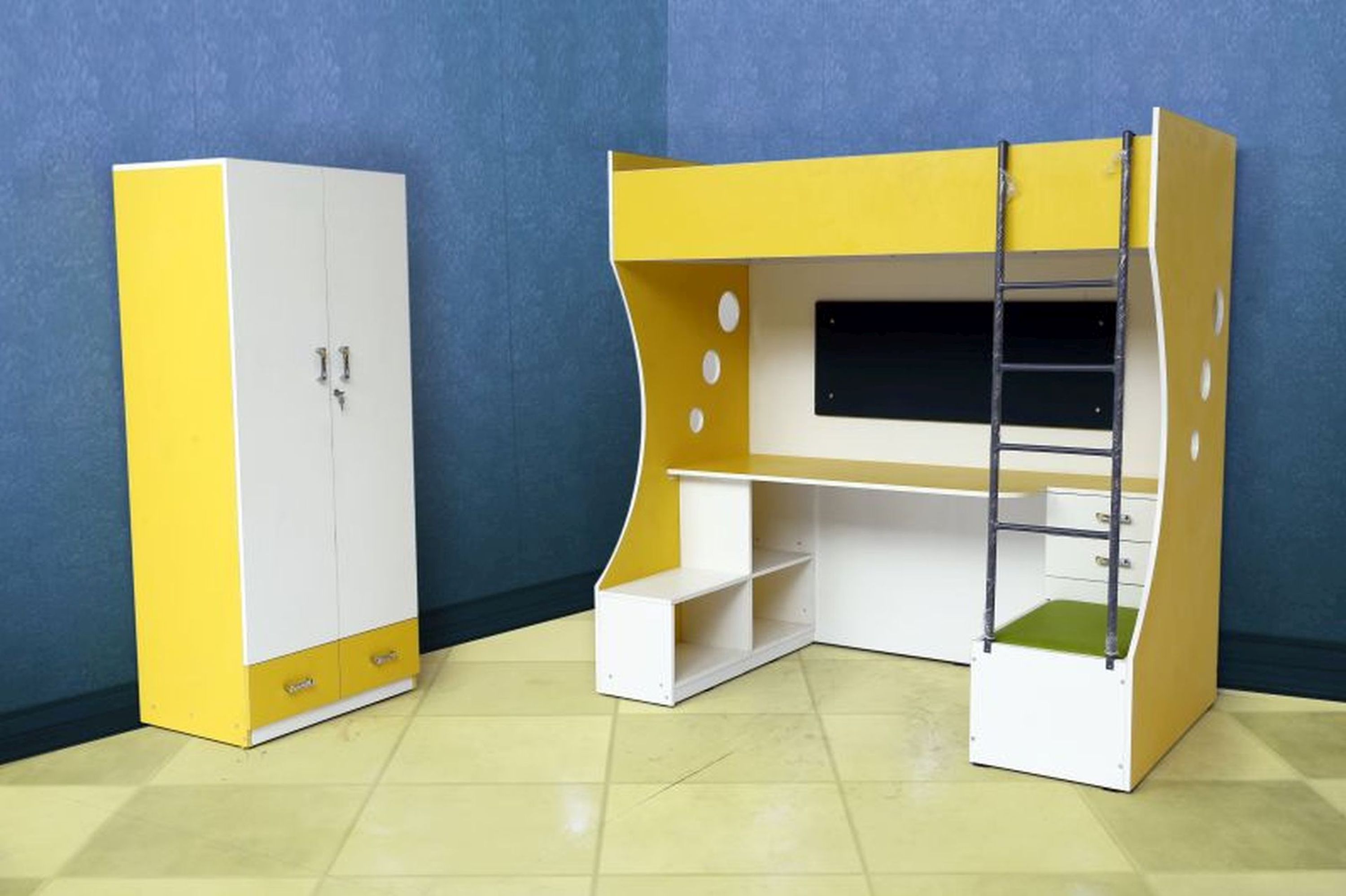Bunker beds