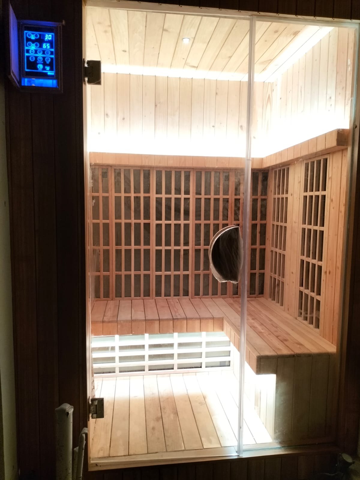 Bali wellness case 18