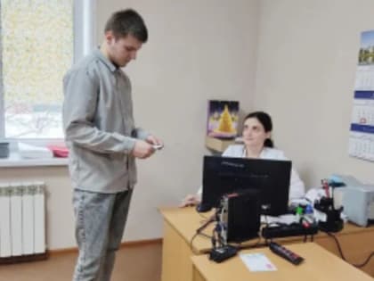 Жителям Лобни рассказали, как справиться с магнитными бурями и другими симптомами метеозависимости