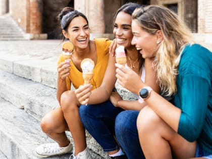 Врач Немальцева рассказала, людям с какими заболеваниями не рекомендовано есть мороженое