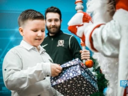 Игорь Брынцалов исполнил новогоднюю мечту юного футболиста из Реутова