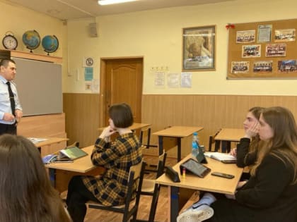 В Королёве полицейские провели для школьников уроки профориентации
